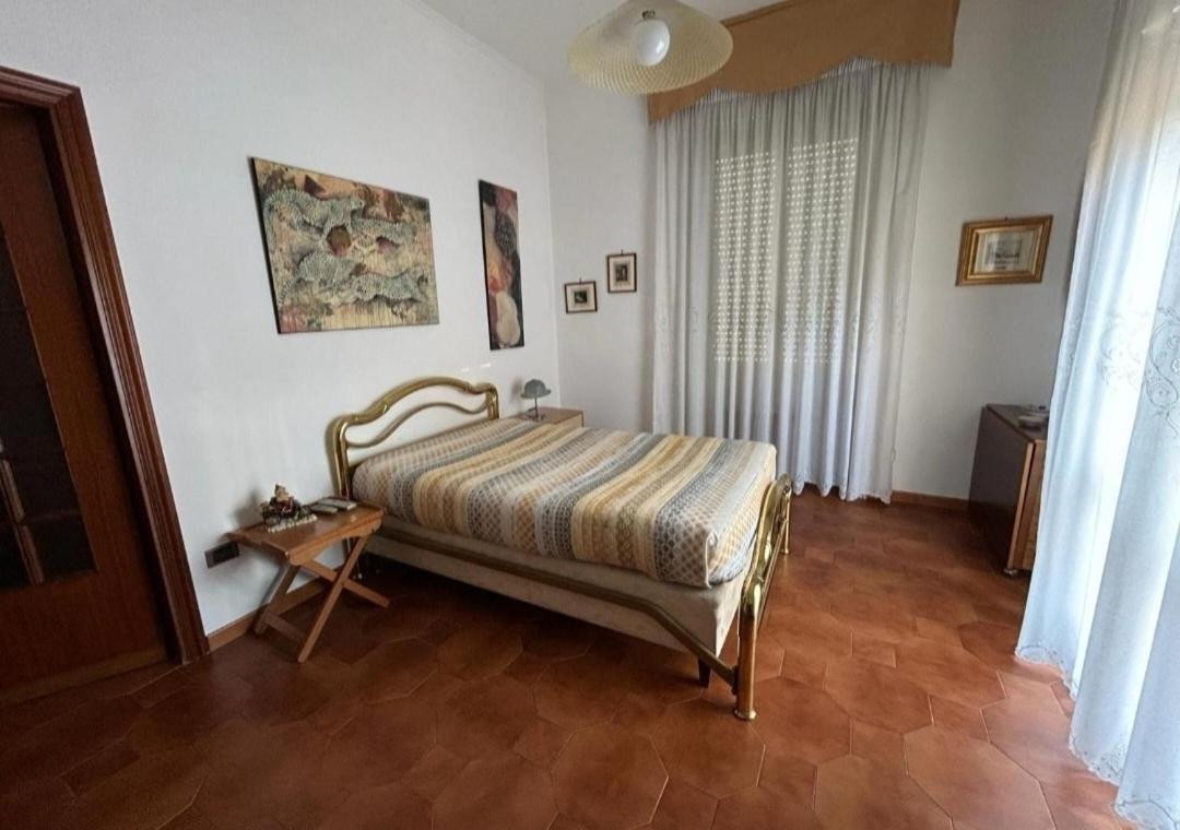 Suite Suarez Naples Exterior photo